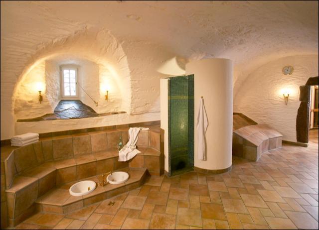 Hotel Und Restaurant Burg Schnellenberg Attendorn Exterior foto